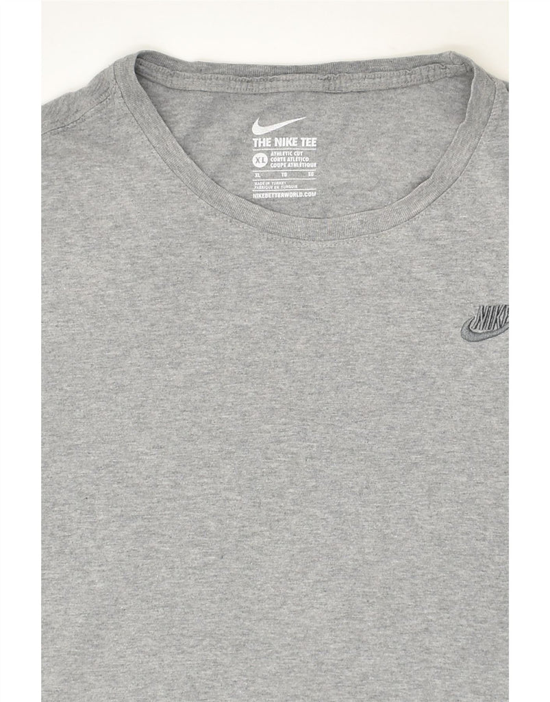 NIKE Mens Athletic Cut T-Shirt Top XL Grey Cotton | Vintage Nike | Thrift | Second-Hand Nike | Used Clothing | Messina Hembry 