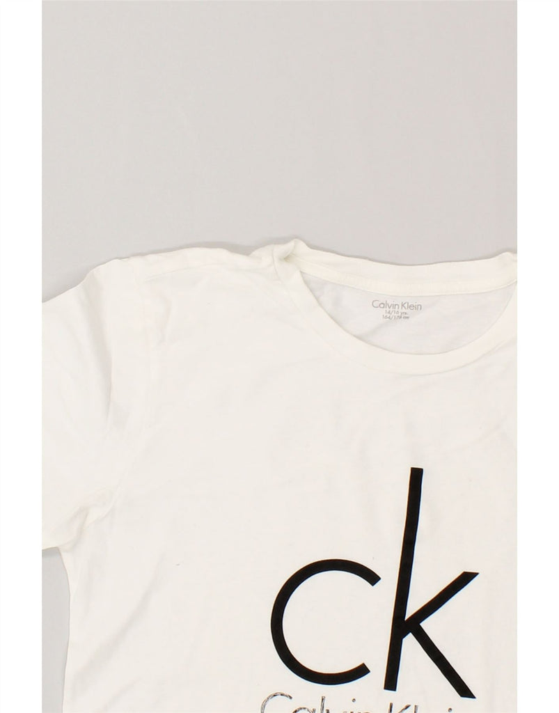 CALVIN KLEIN Boys Graphic T-Shirt Top 14-15 Years White Cotton | Vintage Calvin Klein | Thrift | Second-Hand Calvin Klein | Used Clothing | Messina Hembry 