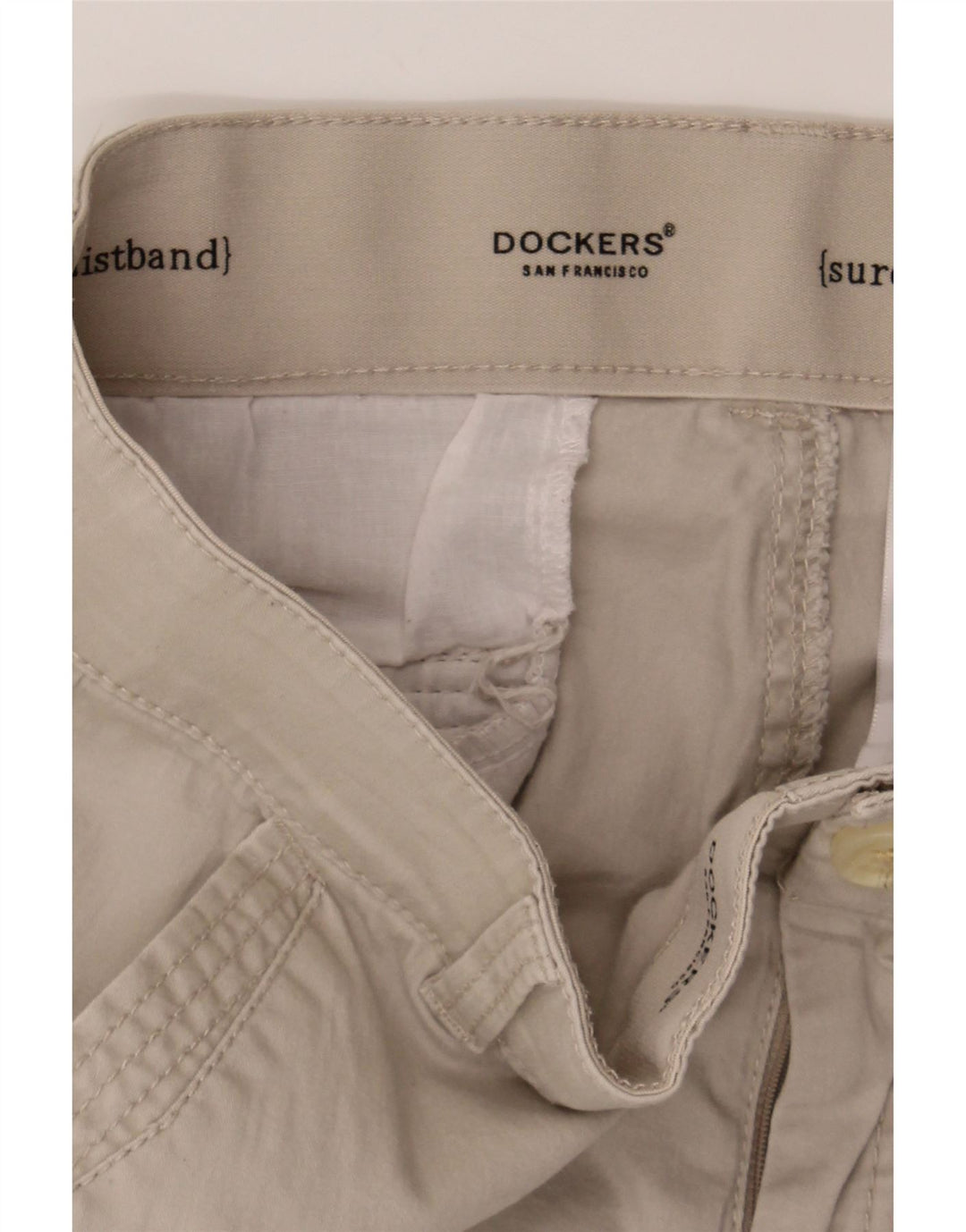 DOCKERS Womens Bermuda Shorts US 10 Large W32 L16 Beige Cotton Vintage Dockers and Second-Hand Dockers from Messina Hembry 