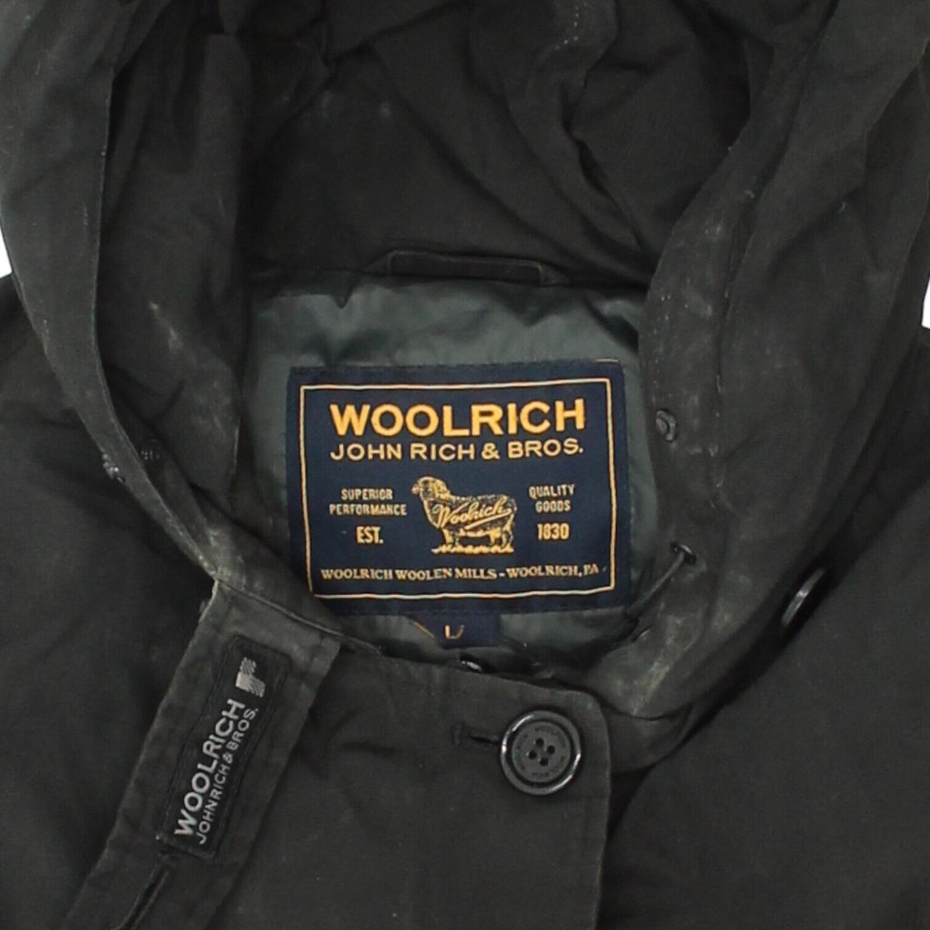 Woolrich Mens Long Black Hooded Parka Coat | Vintage Designer Padded Jacket VTG | Vintage Messina Hembry | Thrift | Second-Hand Messina Hembry | Used Clothing | Messina Hembry 