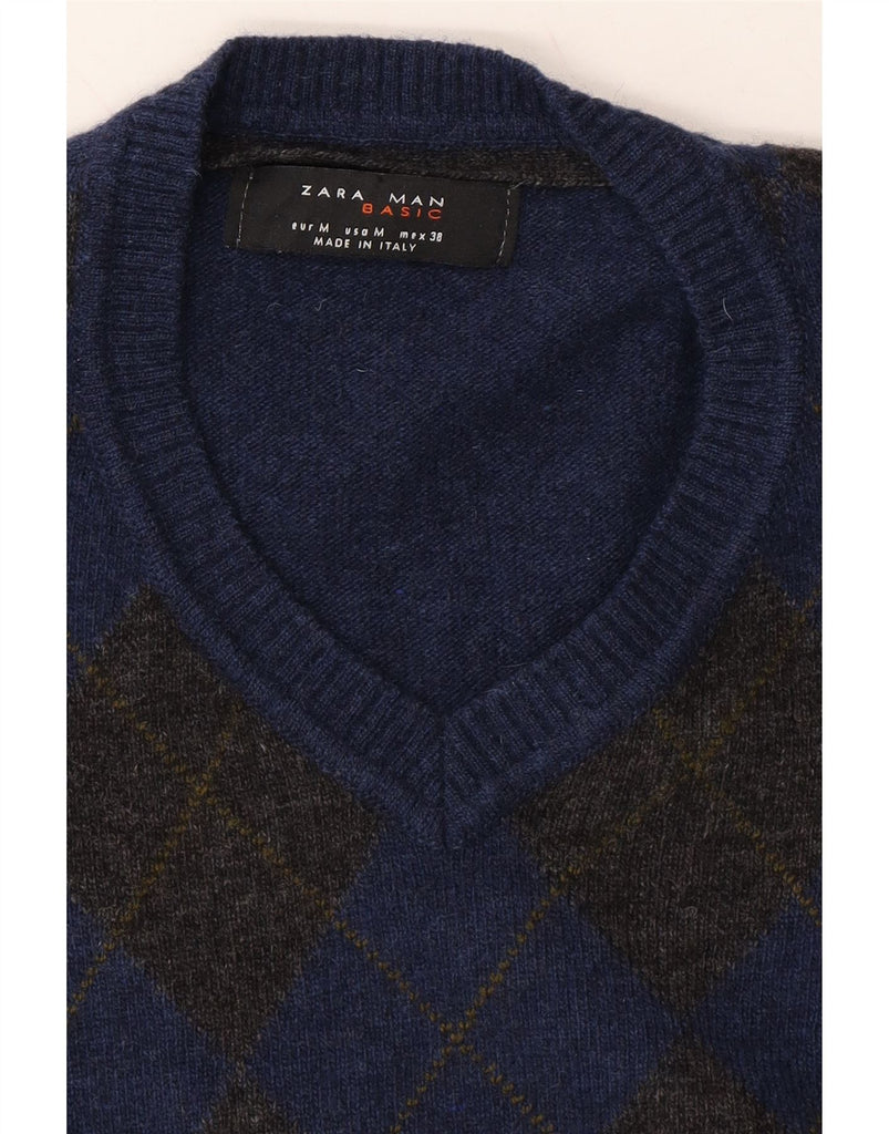 ZARA Mens V-Neck Jumper Sweater Medium Navy Blue Argyle/Diamond Wool Vintage Zara and Second-Hand Zara from Messina Hembry 