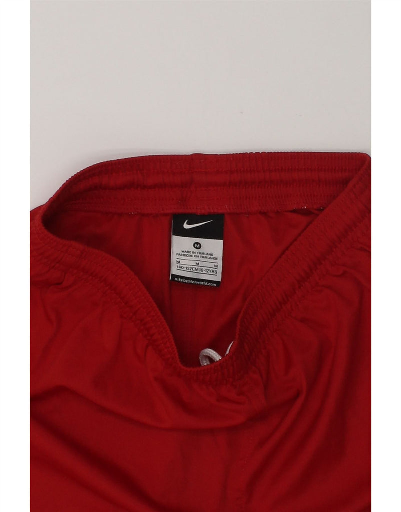 NIKE Boys Sport Shorts 10-11 Years Medium Red Polyester | Vintage Nike | Thrift | Second-Hand Nike | Used Clothing | Messina Hembry 