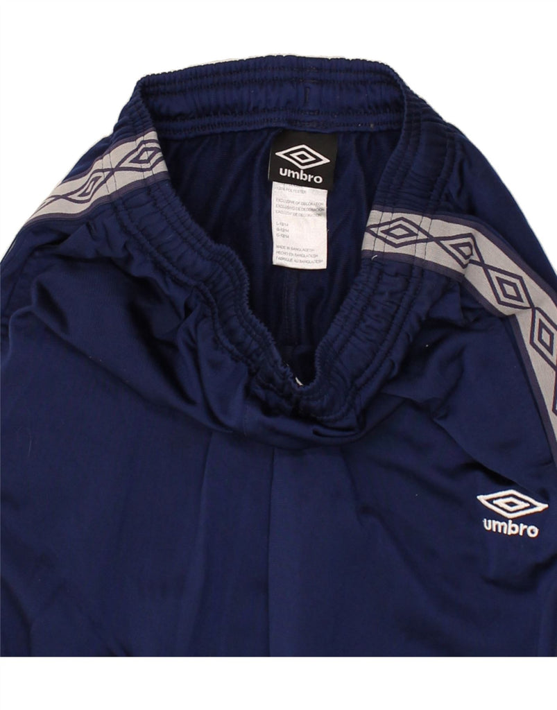 UMBRO Boys Graphic Tracksuit Trousers 12-13 Years Large Navy Blue | Vintage Umbro | Thrift | Second-Hand Umbro | Used Clothing | Messina Hembry 