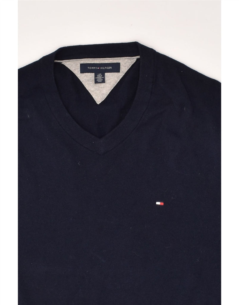 TOMMY HILFIGER Mens V-Neck Jumper Sweater Large Navy Blue Cotton | Vintage Tommy Hilfiger | Thrift | Second-Hand Tommy Hilfiger | Used Clothing | Messina Hembry 