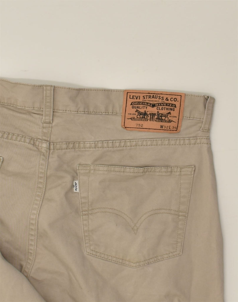 LEVI STRAUSS & CO Mens 752 Straight Casual Trousers W32 L28  Beige Cotton | Vintage Levi Strauss & Co | Thrift | Second-Hand Levi Strauss & Co | Used Clothing | Messina Hembry 