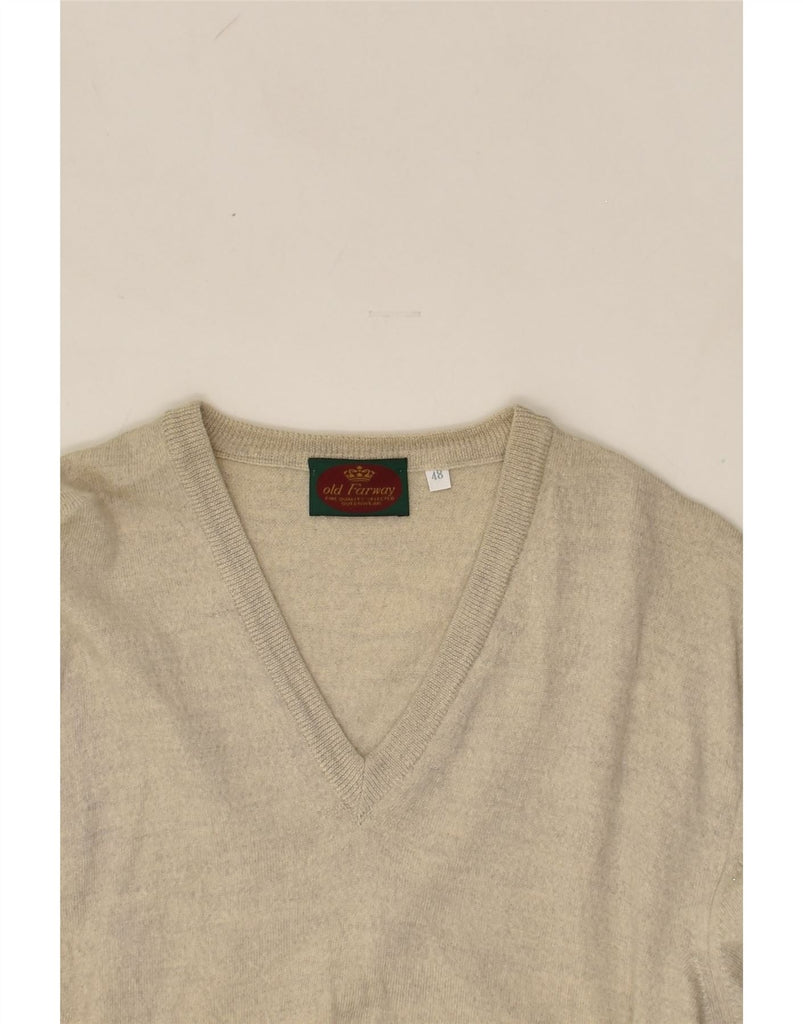 OLD FARWAY Mens V-Neck Jumper Sweater IT 48 Small Beige Wool | Vintage Old Farway | Thrift | Second-Hand Old Farway | Used Clothing | Messina Hembry 