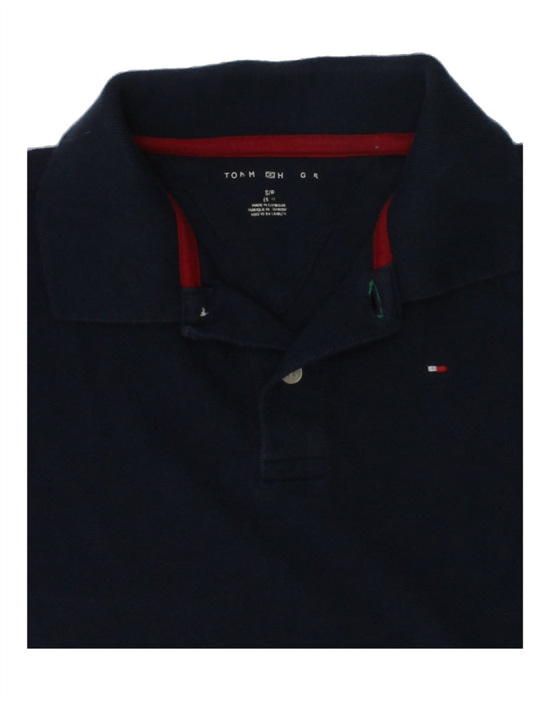 TOMMY HILFIGER Boys Polo Shirt 5-6 Years Small Navy Blue Cotton | Vintage Tommy Hilfiger | Thrift | Second-Hand Tommy Hilfiger | Used Clothing | Messina Hembry 