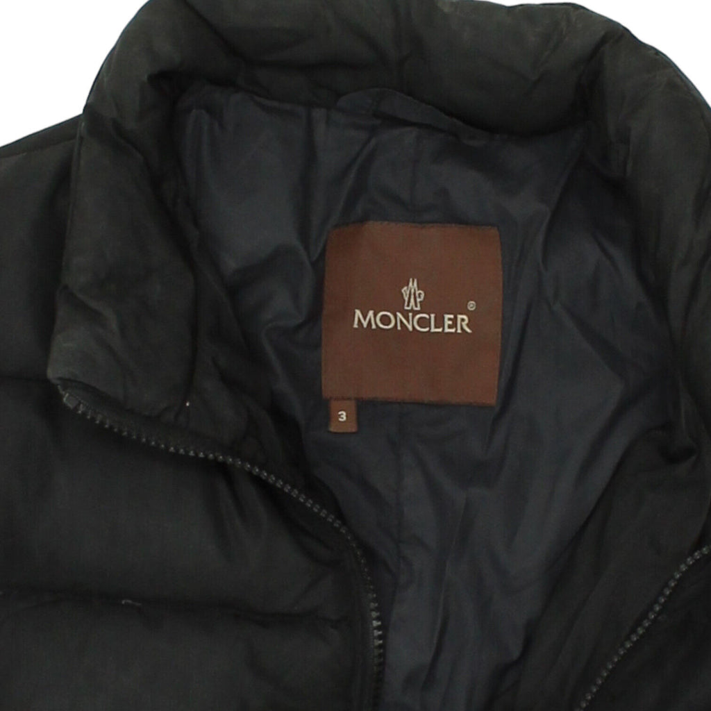 Moncler Womens Long Black Lightweight Down Padded Puffer Coat | Vintage Designer | Vintage Messina Hembry | Thrift | Second-Hand Messina Hembry | Used Clothing | Messina Hembry 