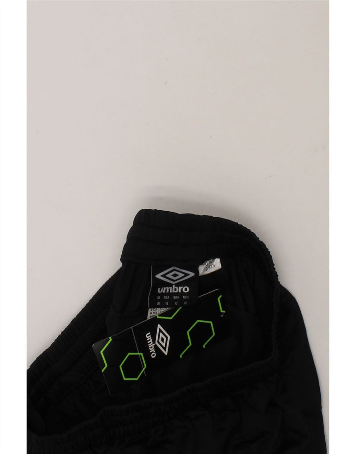UMBRO Boys Dartmouth Sport Shorts 11-12 Years Large Black Polyester Vintage Umbro and Second-Hand Umbro from Messina Hembry 