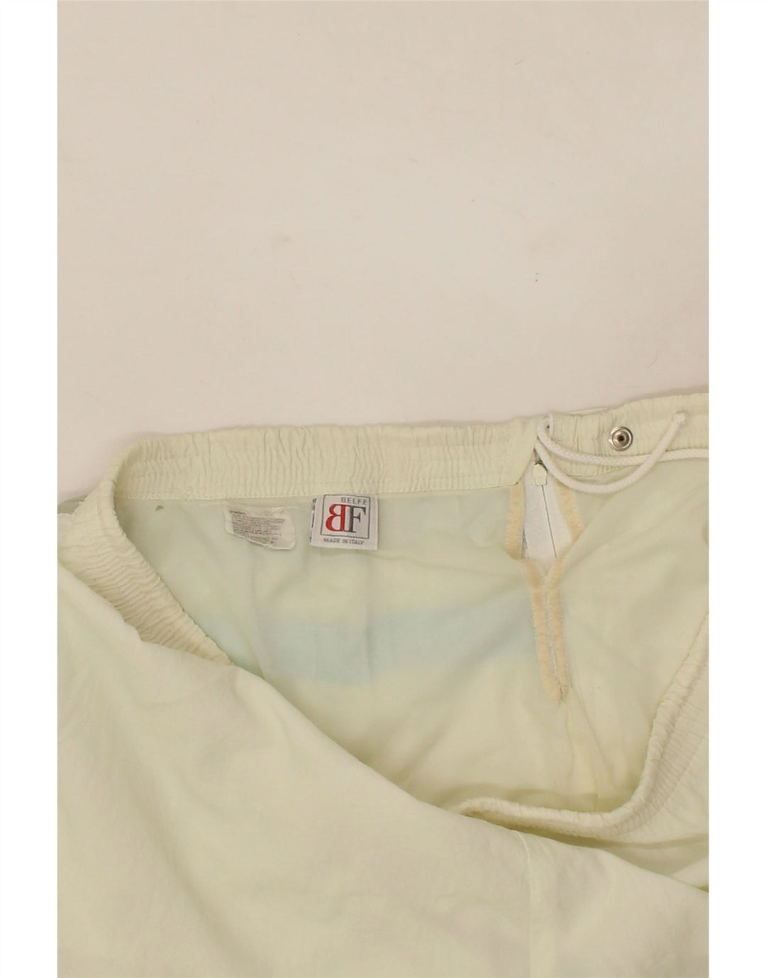 BELFE Mens Sport Shorts UK 44 XL Off White Colourblock Polyester Vintage Belfe and Second-Hand Belfe from Messina Hembry 