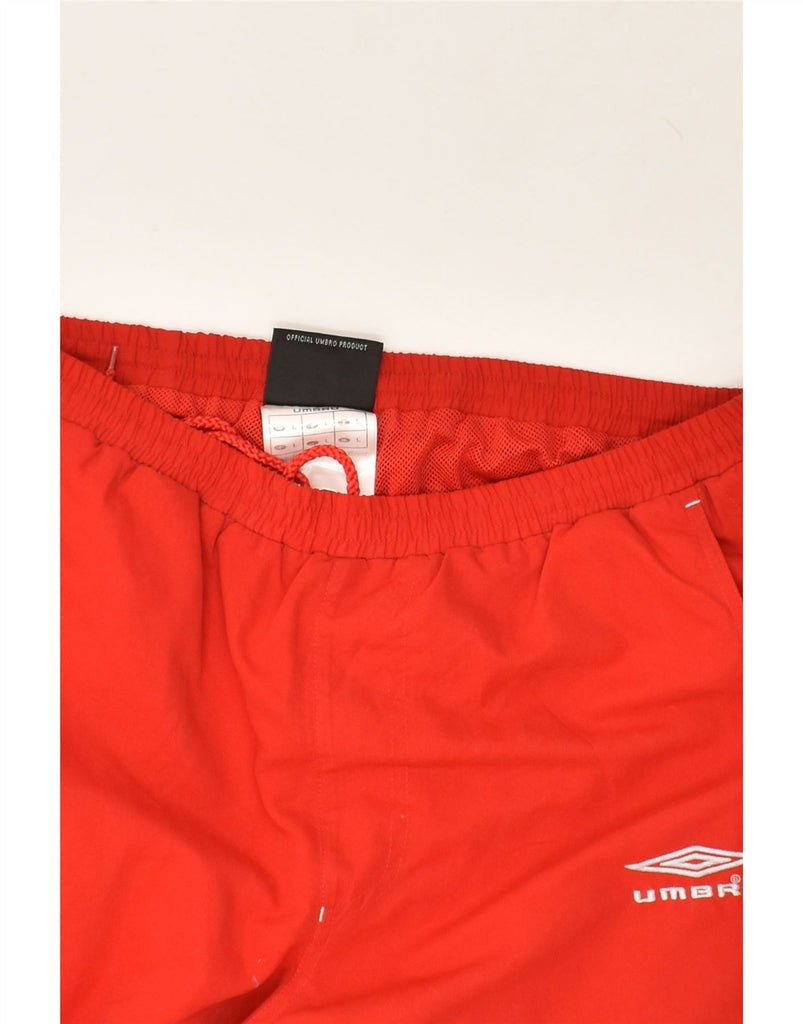 UMBRO Mens Sport Shorts Large Red Polyester | Vintage Umbro | Thrift | Second-Hand Umbro | Used Clothing | Messina Hembry 