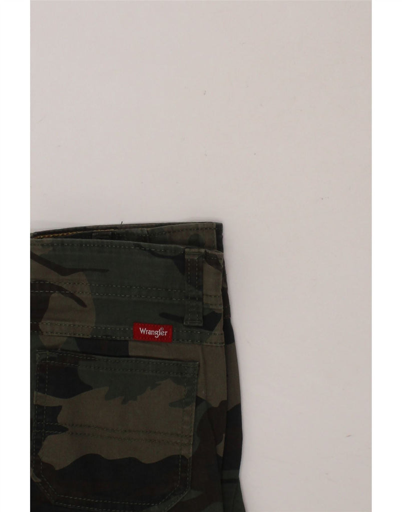 WRANGLER Boys Cargo Shorts 7-8 Years W24 Khaki Camouflage Vintage Wrangler and Second-Hand Wrangler from Messina Hembry 
