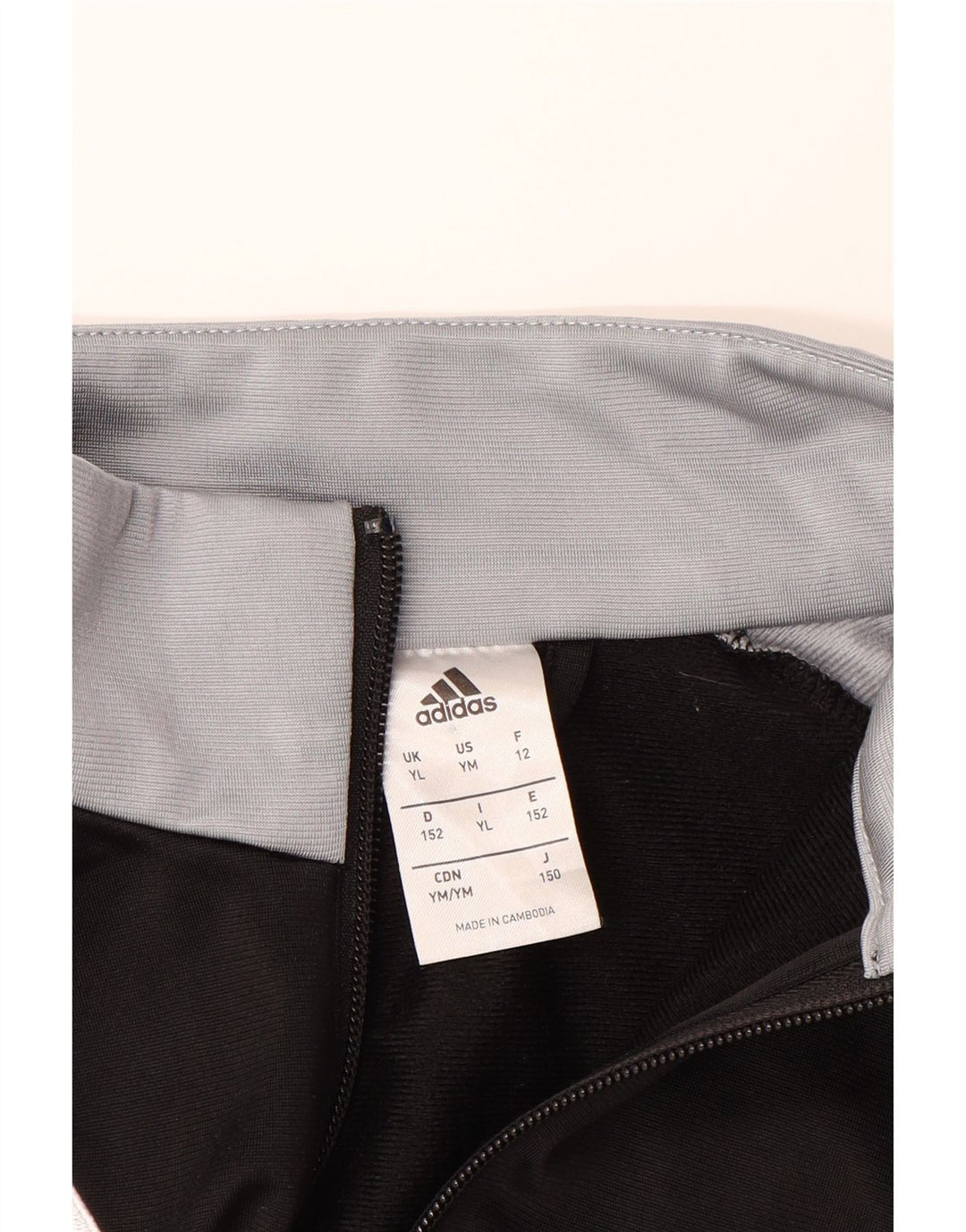 ADIDAS Boys Tracksuit Top Jacket 11-12 Years Black Polyester Vintage Adidas and Second-Hand Adidas from Messina Hembry 