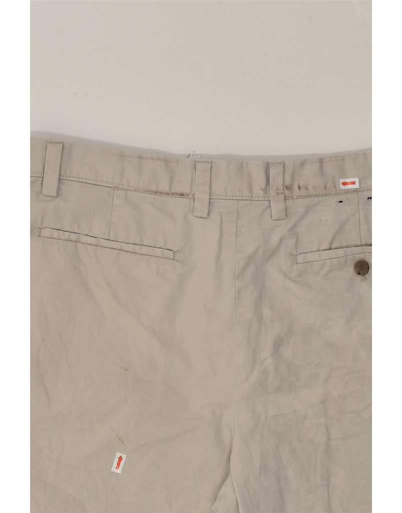 BANANA REPUBLIC Mens Chino Shorts W34 Large Grey Cotton | Vintage Banana Republic | Thrift | Second-Hand Banana Republic | Used Clothing | Messina Hembry 