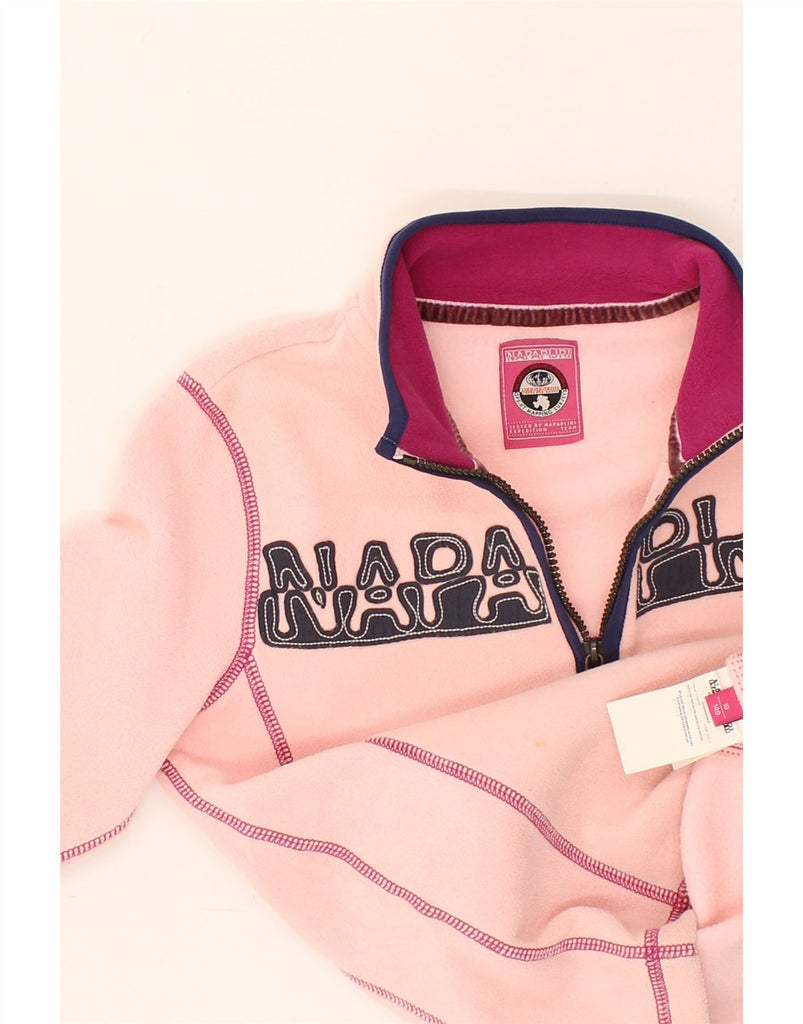 NAPAPIJRI Girls Graphic Zip Neck Fleece Jumper 9-10 Years Pink Polyester | Vintage Napapijri | Thrift | Second-Hand Napapijri | Used Clothing | Messina Hembry 