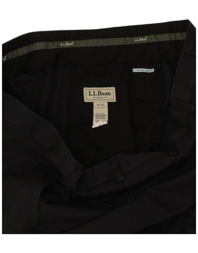L.L.BEAN Mens Straight Classic Fit Chino Trousers W42 L32  Black Cotton | Vintage L.L.Bean | Thrift | Second-Hand L.L.Bean | Used Clothing | Messina Hembry 