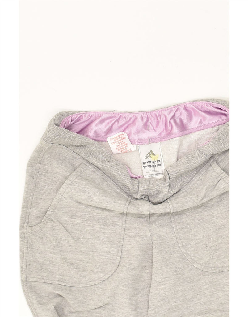 ADIDAS Girls Capri Tracksuit Trousers Joggers 13-14 Years Grey Cotton | Vintage Adidas | Thrift | Second-Hand Adidas | Used Clothing | Messina Hembry 