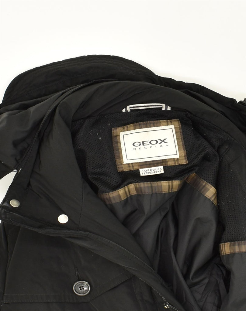 GEOX RESPIRA Mens Hooded Windbreaker Jacket UK 42 XL Black | Vintage Geox Respira | Thrift | Second-Hand Geox Respira | Used Clothing | Messina Hembry 