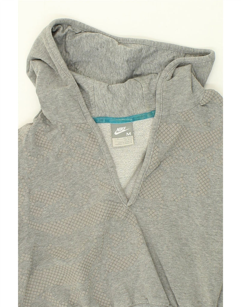 NIKE Girls Graphic Crop Hoodie Jumper 10-11 Years Medium Grey Geometric | Vintage Nike | Thrift | Second-Hand Nike | Used Clothing | Messina Hembry 