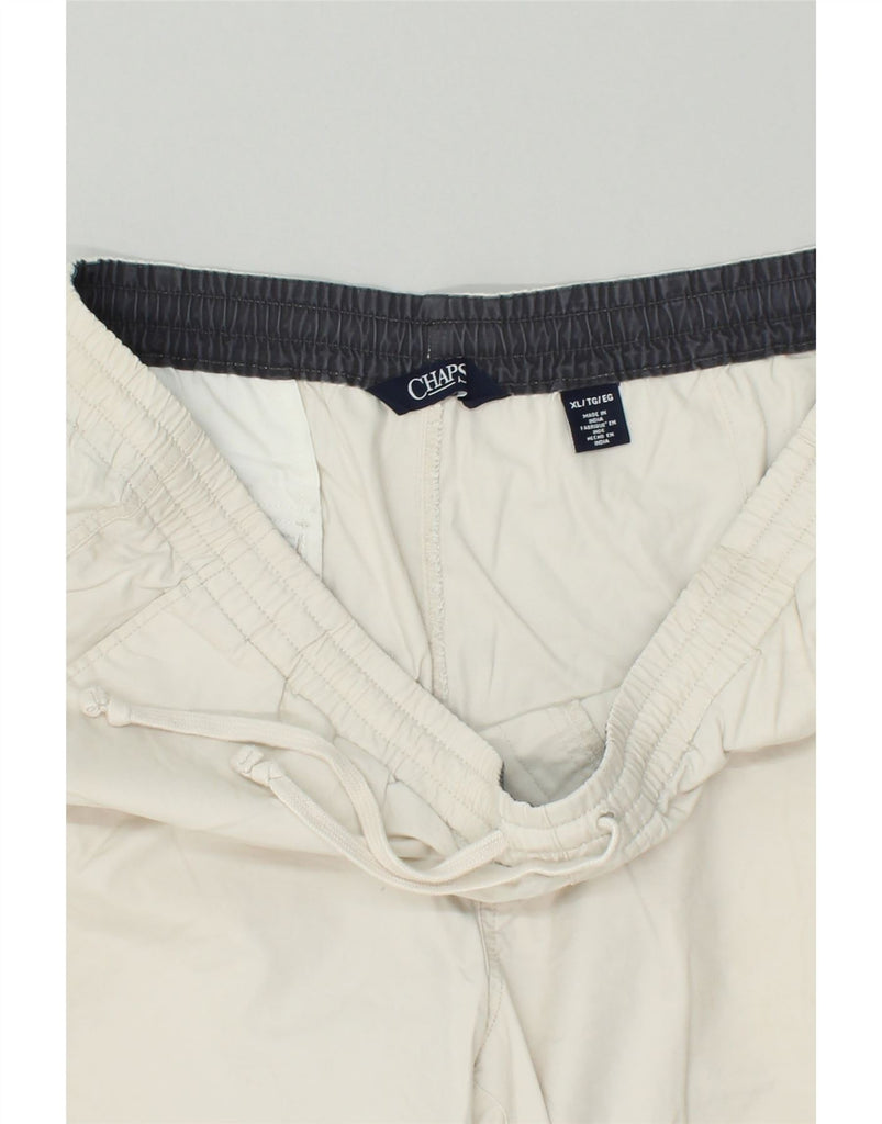 CHAPS Mens Chino Shorts XL Off White Cotton | Vintage Chaps | Thrift | Second-Hand Chaps | Used Clothing | Messina Hembry 