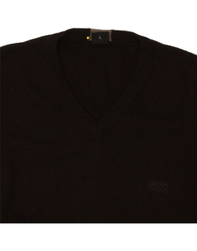 HUGO BOSS Mens V-Neck Jumper Sweater Large Brown Wool | Vintage Hugo Boss | Thrift | Second-Hand Hugo Boss | Used Clothing | Messina Hembry 