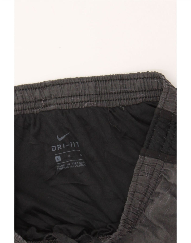 NIKE Girls Dri Fit Sport Shorts 12-13 Years Large Grey Colourblock Vintage Nike and Second-Hand Nike from Messina Hembry 