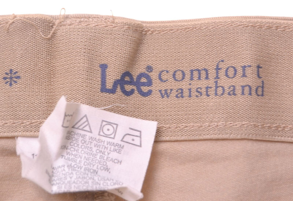 LEE Womens Chino Trousers W29 L29 Beige Cotton Vintage Lee and Second-Hand Lee from Messina Hembry 