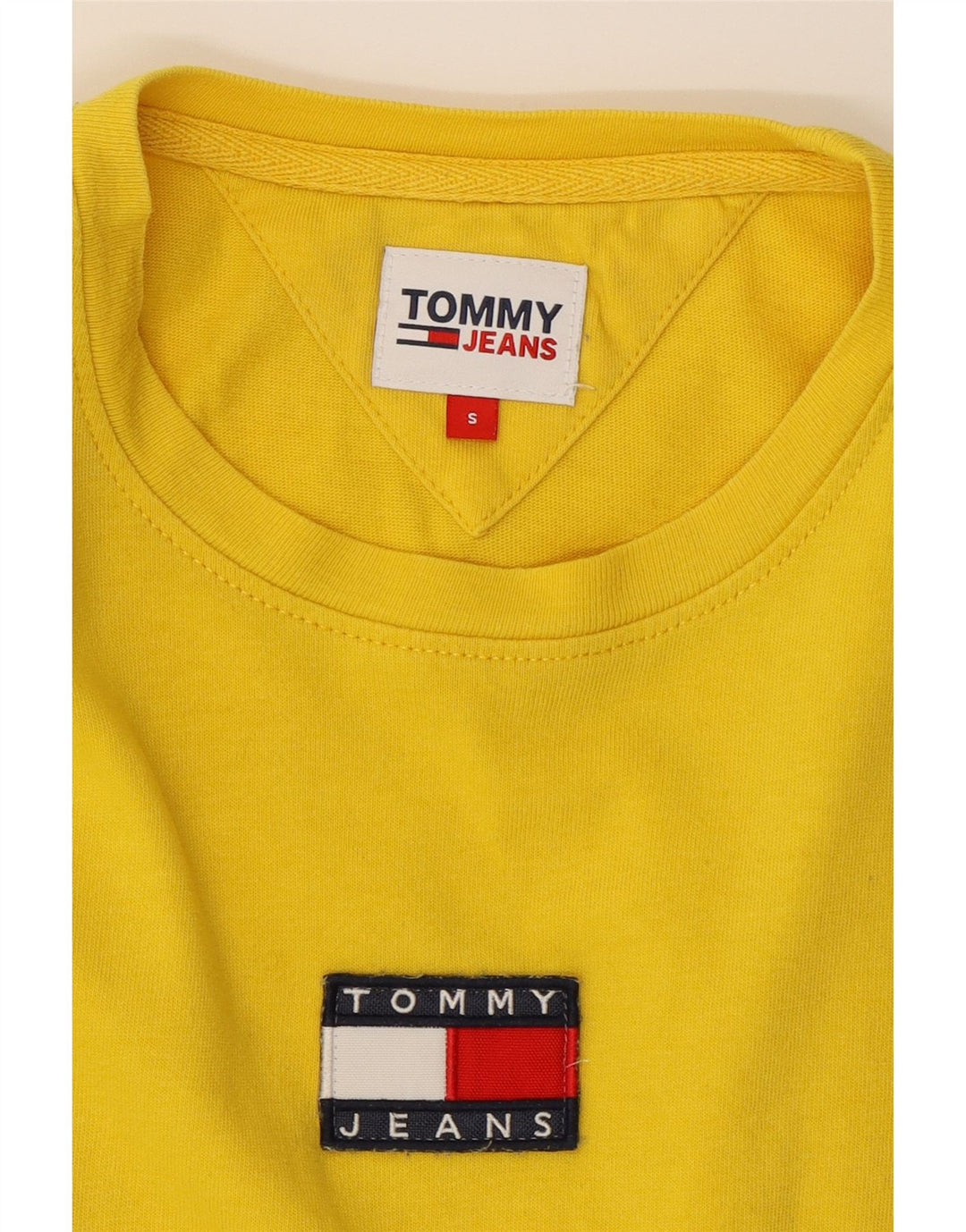 TOMMY HILFIGER Mens T-Shirt Top Small Yellow Cotton Vintage Tommy Hilfiger and Second-Hand Tommy Hilfiger from Messina Hembry 