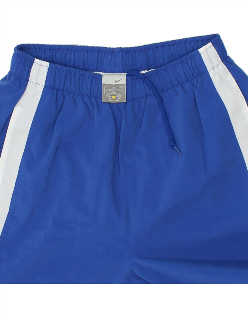 NIKE Boys Graphic Sport Shorts 14-15 Years Large Blue Colourblock | Vintage Nike | Thrift | Second-Hand Nike | Used Clothing | Messina Hembry 