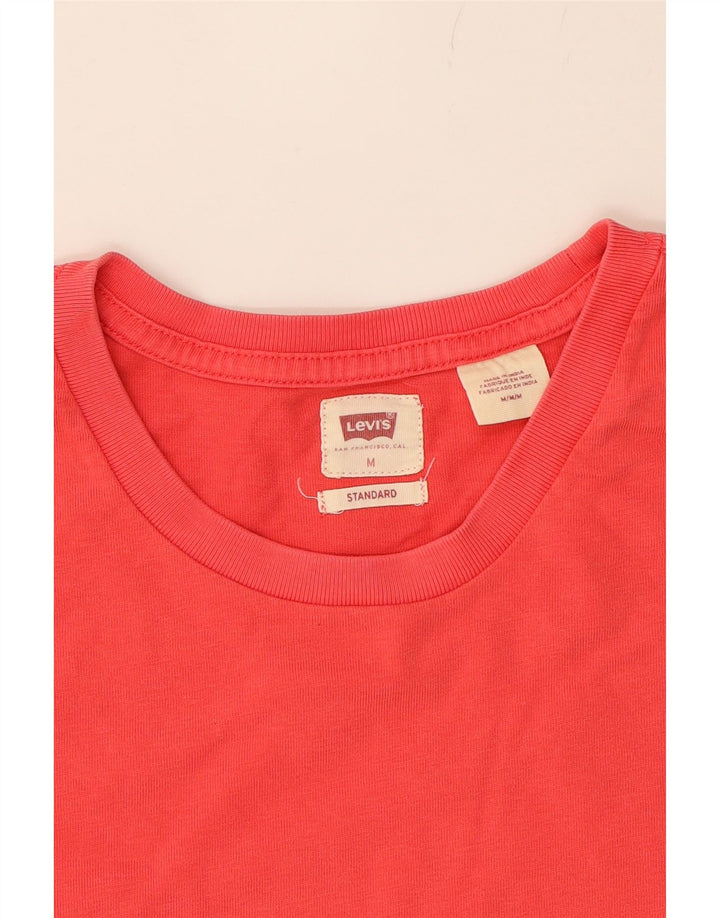 LEVI'S Mens Standard Fit T-Shirt Top Medium Red Vintage Levi's and Second-Hand Levi's from Messina Hembry 