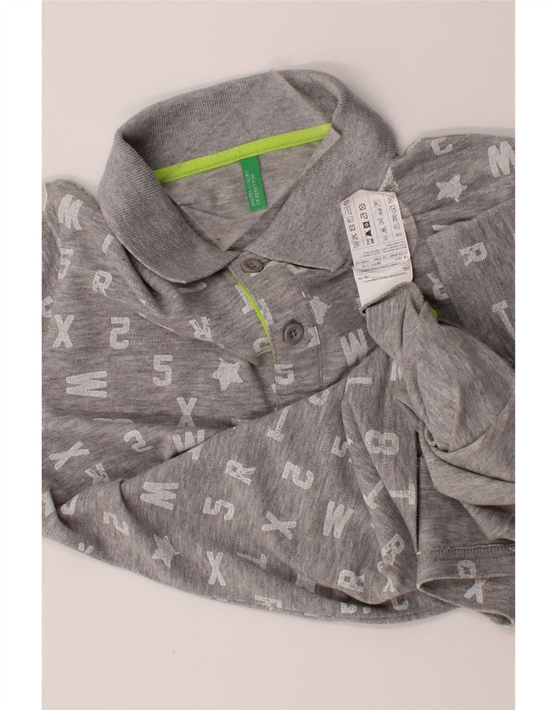 BENETTON Boys Graphic Polo Shirt 11-12 Years 2XL Grey Polyester Vintage Benetton and Second-Hand Benetton from Messina Hembry 
