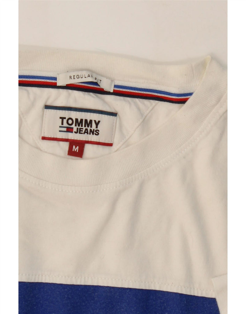 TOMMY HILFIGER Mens Regular Fit Graphic T-Shirt Top Medium White Cotton Vintage Tommy Hilfiger and Second-Hand Tommy Hilfiger from Messina Hembry 
