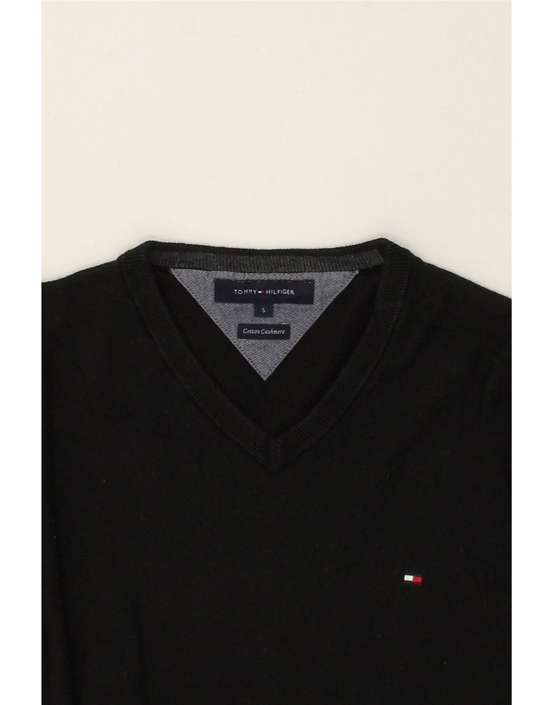 TOMMY HILFIGER Mens V-Neck Jumper Sweater Small Black Cotton | Vintage Tommy Hilfiger | Thrift | Second-Hand Tommy Hilfiger | Used Clothing | Messina Hembry 