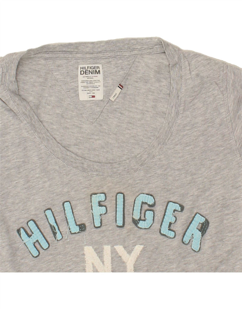 TOMMY HILFIGER Womens Graphic T-Shirt Top UK 14 Large Grey Cotton Vintage Tommy Hilfiger and Second-Hand Tommy Hilfiger from Messina Hembry 