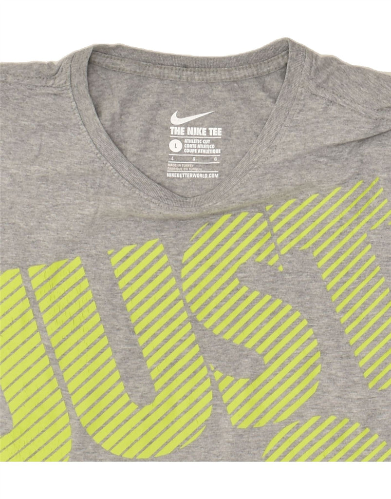 NIKE Mens Athletic Cut Graphic T-Shirt Top Large Grey Cotton | Vintage Nike | Thrift | Second-Hand Nike | Used Clothing | Messina Hembry 