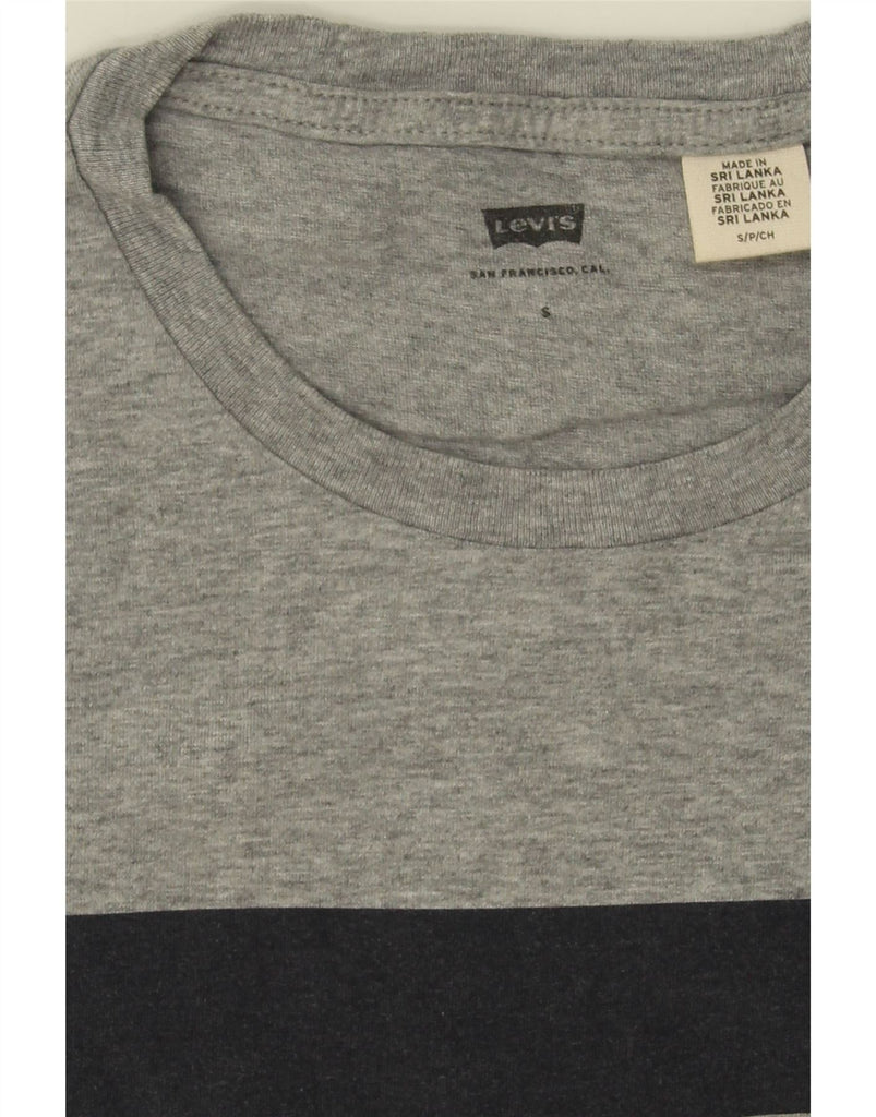 LEVI'S Mens Graphic T-Shirt Top Small Grey Cotton Vintage Levi's and Second-Hand Levi's from Messina Hembry 
