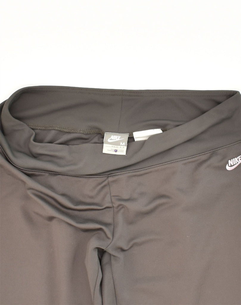 NIKE Womens Bermuda Sport Shorts UK 14 Medium Grey Polyester | Vintage Nike | Thrift | Second-Hand Nike | Used Clothing | Messina Hembry 