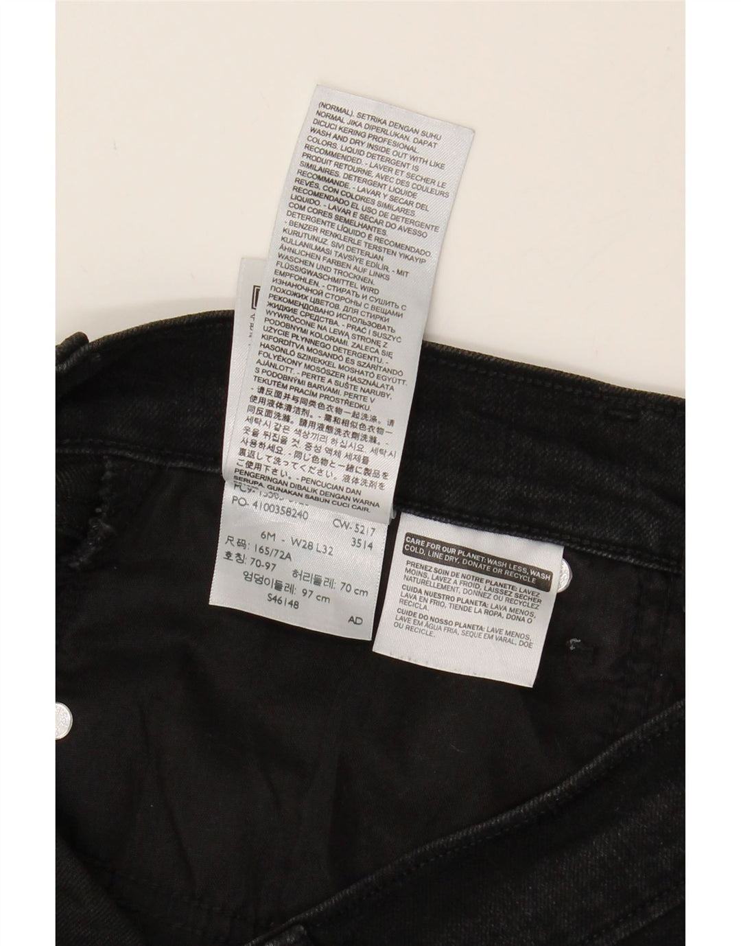 LEVI'S Womens Straight Jeans US 6 Medium W28 L32 Black Cotton Vintage Levi's and Second-Hand Levi's from Messina Hembry 