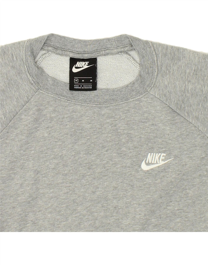 NIKE Womens Loose Fit Graphic Sweatshirt Jumper UK 14 Medium Grey Cotton | Vintage Nike | Thrift | Second-Hand Nike | Used Clothing | Messina Hembry 