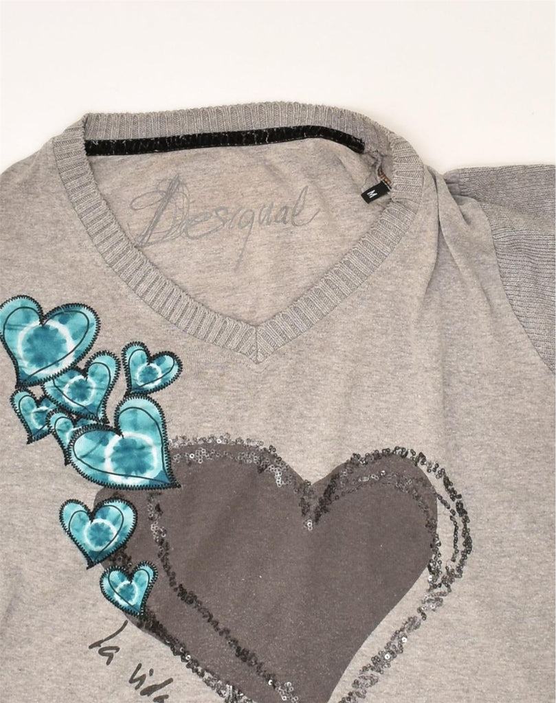 DESIGUAL Womens Graphic V-Neck Jumper Sweater UK 12 Medium Grey Heart | Vintage Desigual | Thrift | Second-Hand Desigual | Used Clothing | Messina Hembry 