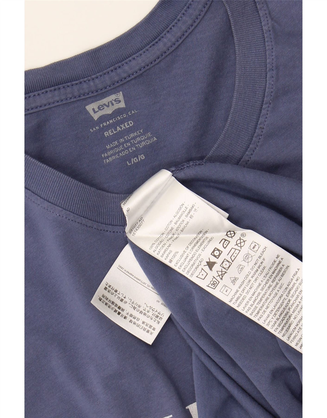 LEVI'S Mens Relaxed Fit Graphic T-Shirt Top Large Blue Cotton Vintage Levi's and Second-Hand Levi's from Messina Hembry 
