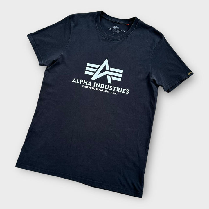 Alpha industries graphic tee - medium