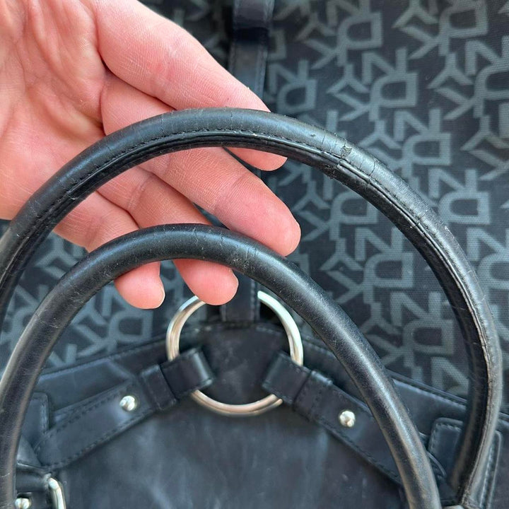 Y2K Early 2000’s DKNY handbag