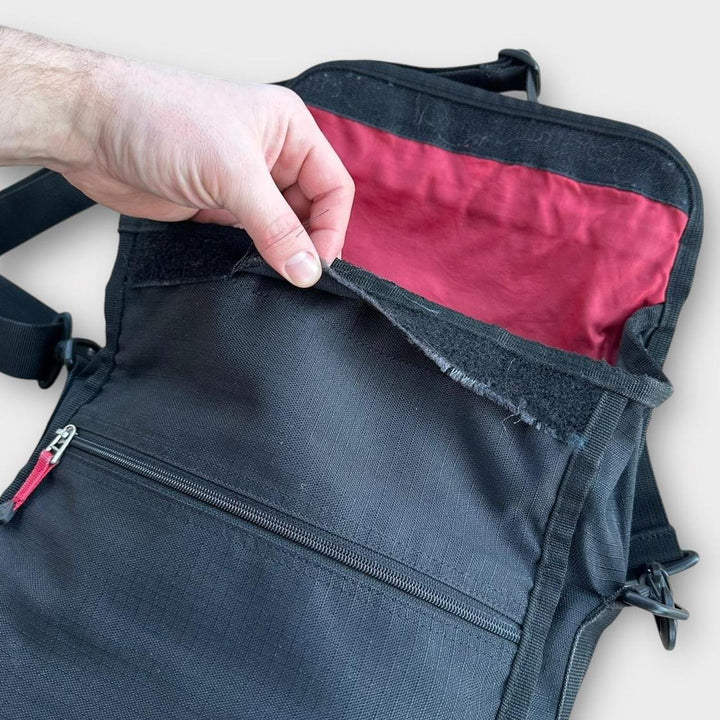 Y2K Nike ACG side bag - one size