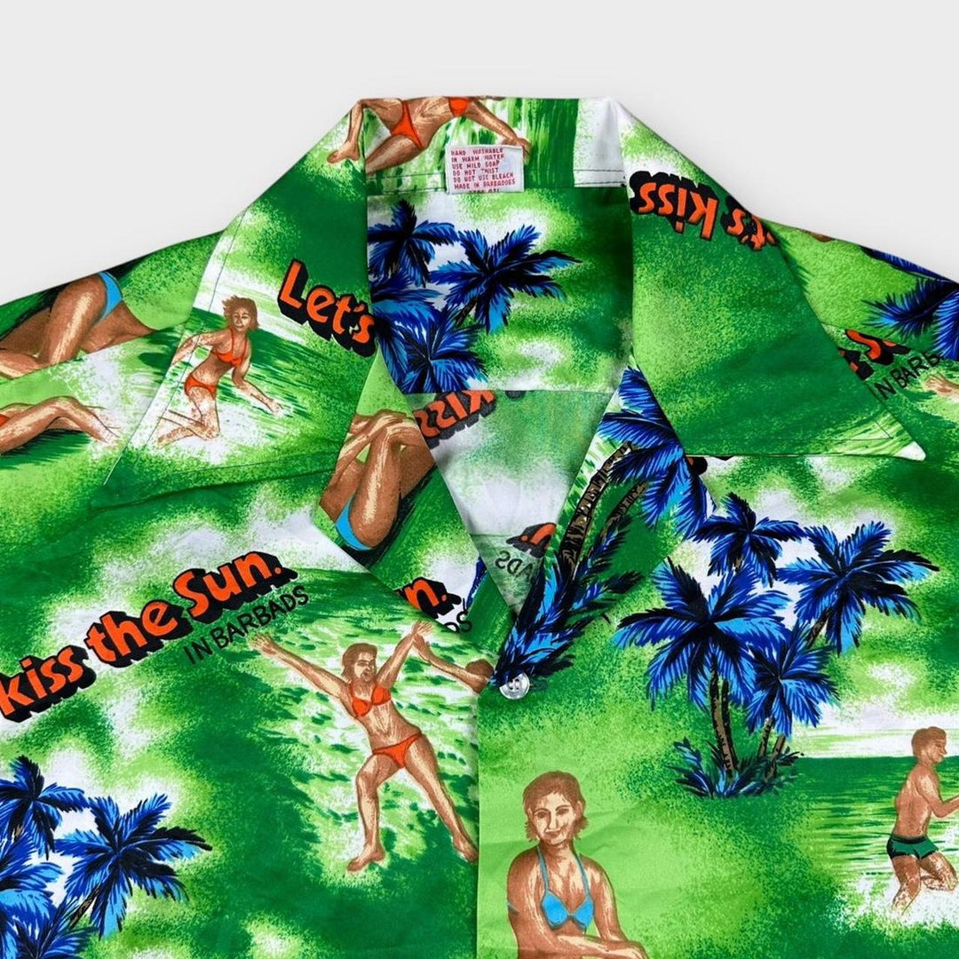 Hawaiian shirt - medium