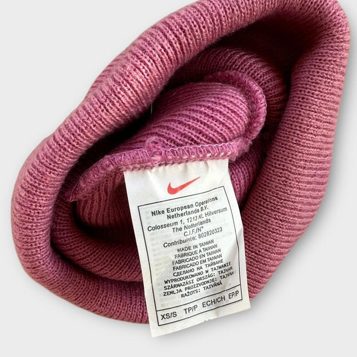 Vintage Nike beanie - women’s small/XS