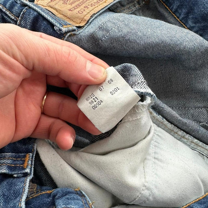 Levi’s 504 jeans - waist 34