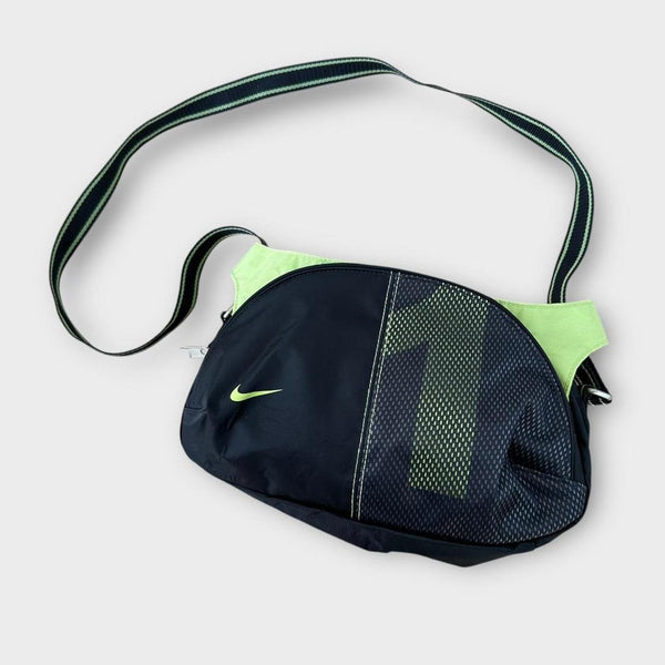 Vintage Nike side bag - one size