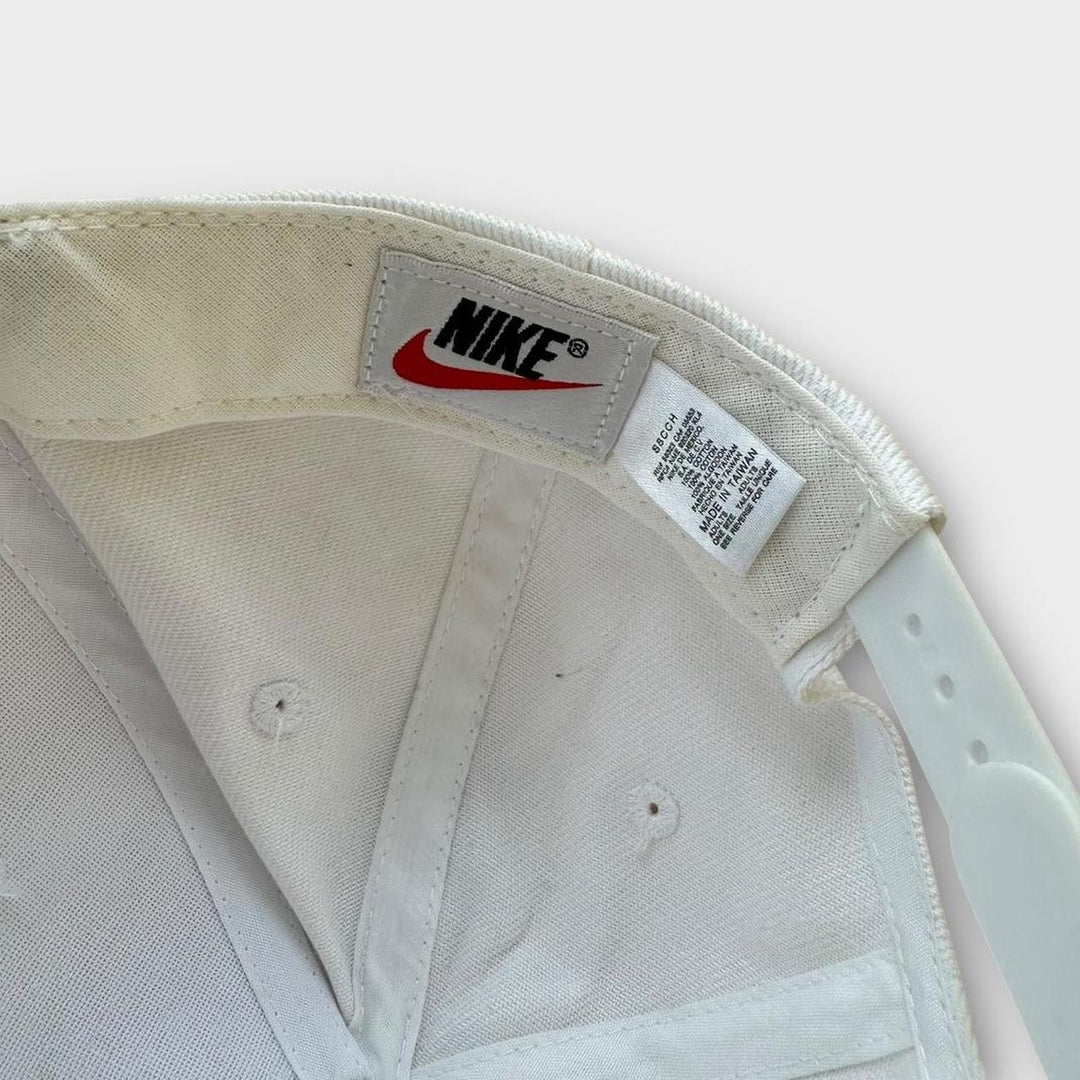 Vintage Nike cap - one size