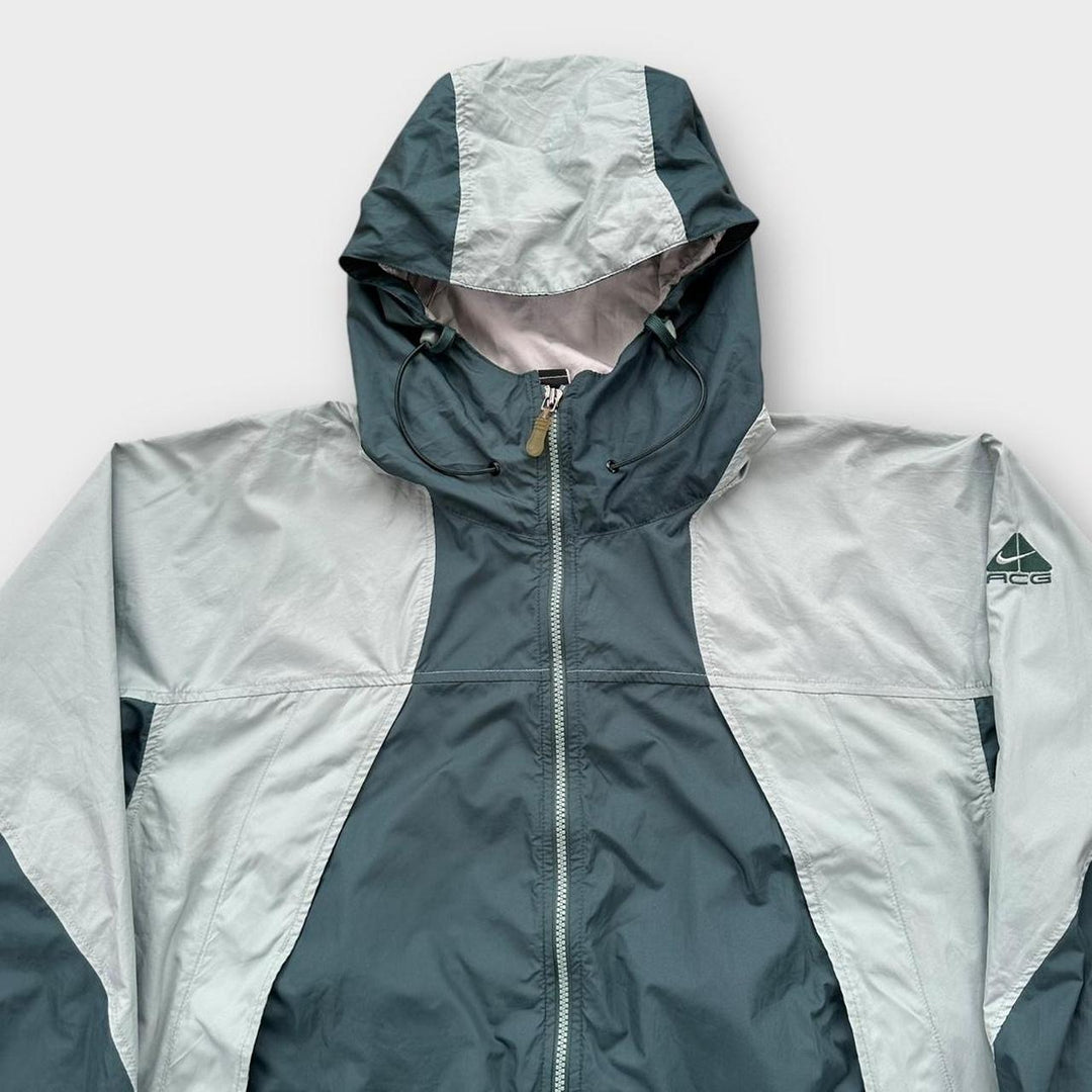 Nike ACG packable Jacket - large